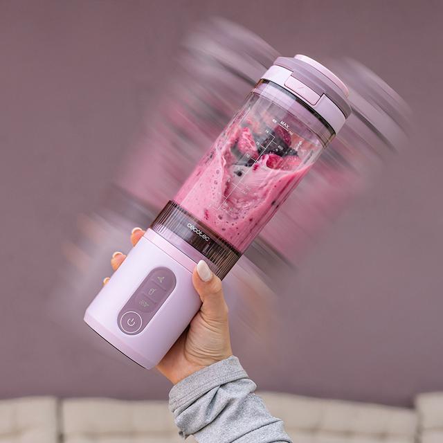 Power Titanium Shake2Go Candy en uso