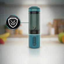 Power Titanium Shake2Go Lagoon Batidoras de vaso individual con diseño compacto y portátil. Potencia 180W. Desmontable. Vaso Tritan 600ml. Tres programas automáticos. Libre BPA. Carga rápida.