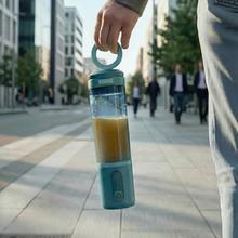 Power Titanium Shake2Go Lagoon Batidoras de vaso individual con diseño compacto y portátil. Potencia 180W. Desmontable. Vaso Tritan 600ml. Tres programas automáticos. Libre BPA. Carga rápida.