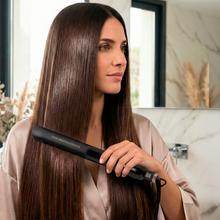 Lisse NanoSilk Essence Black: Plancha de Pelo Estrecha con revestimiento NanoSilk, Función HeatMax, 130-230ºC, Bloqueo de Placas, Apagado Automático, Incluye Bolsa de Viaje