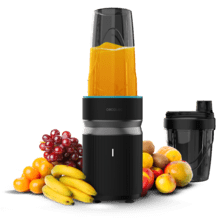 PowerTitanium 1000 Push2Go Potencia 1000W. Cuchilla acero inox 6 hojas. Pantalla LED. Dos vasos 550ml y 700ml. Tritura, mezcla y licua. Libre BPA