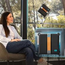 Conga Windroid W50 Double Spray Robot limpiacristales con patrón inteligente y detección de esquinas. Incorpora pulverización automática con 4 sprays, sistema EdgeSpins y 5 modos de limpieza. Control mediante app y mando, alta succión y doble sistema de seguridad con batería de respaldo y cable anticaída. Compatible con múltiples superficies como cristales, espejos o azulejos.