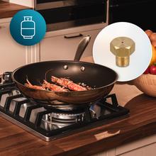 Bolero Squad GN 2200F InoxPiano cottura a gas predisposto per l'installazione a GAS NATURALE A 2 FUOCHI, finitura in acciaio inossidabile, griglie individuali in ghisa, potenza di 5,25 kW, bruciatore WOK a tripla corona, accensione elettrica, sistema di sicurezza delle valvole, per gas naturale e kit di conversione incluso.