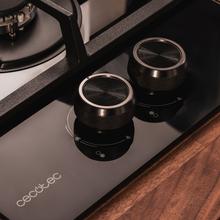 Bolero Squad GN 2200F Glass Black Placa de gas preparada para instalación a GAS NATURAL DE 2 FUEGOS, acabado en cristal negro, parrillas individuales de hierro fundido, potencia de 5,25kW, quemador WOK triple corona, encendido eléctrico, sistema de seguridad de las válvulas, para gas natural y accesorio para la conversión de gas incluído.