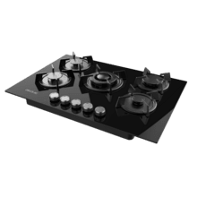 Bolero Squad GN 5200S Glass Black Placa de gas, 5 fuegos, preparada para instalación a GAS NATURAL acabado en cristal negro, parrillas individuales de hierro fundido, potencia de 11kW, quemador WOK triple corona, encendido eléctrico, sistema de seguridad de las válvulas, para gas natural y accesorio para la conversión de gas incluído.