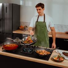 Bolero Squad GN 5800S Eternal Nano Glass Placa de gas, 5 fuegos, preparada para instalación a GAS NATURAL acabado en cristal negro mate, parrillas individuales de hierro fundido, potencia de 13,1kW, quemador eternal con soporte WOK, encendido eléctrico, sistema de seguridad de las válvulas, para gas natural y accesorios para la conversión de gas incluído.