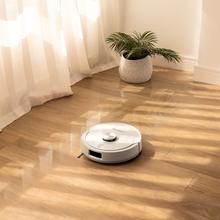 Conga Y90 Pearl Robot aspirador con base de autovaciado con Inteligencia Artificial y navegación láser. 25000 Pa de succión del motor. Autonomía de hasta 240 minutos en modo Eco. Cepillo silicona, ideal para casas con mascotas. Bolsa de polvo de 3 L. Compatible con Bluetooth y WiFi para redes 2,4 GHz.