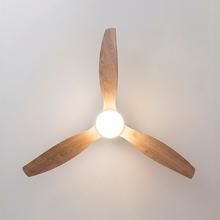 EnergySilence Aero 4600 Arctic White&Sand Ventoinha de teto de 38 W e 52” efeito madeira, com comando à distância, luz LED, 6 velocidades, 3 pás, modo winter-summer e temporizador de até 8 horas.