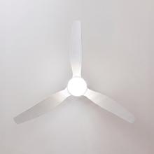 EnergySilence Aero 4600 Arctic White&White Ventilador de techo de 38 W y 52” efecto madera, con mando a distancia, luz LED, 6 velocidades, 3 aspas, modo winter-summer y temporizador de hasta 8 horas.