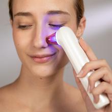 SkinCare BlackHead Remover - Succionador de Puntos Negros y Poros con Tecnología de Vacío, 3 Niveles de Succión, 4 Cabezales y Pantalla LED. Incluye Luz Azul calmante, Herramientas Manuales y Filtros HEPA