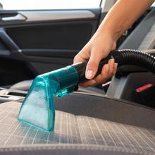 Conga Carpet&Spot Clean 7500 Elite. Limpiatapicerías con 750 W de potencia y succión de hasta 17 kPa. Dispone de depósitos de 1600 ml (agua limpia) y 750 ml (agua sucia), diseño compacto y kit de 8 accesorios