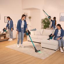 Rockstar R50. Aspirador vertical con 165 W de potencia total y hasta 45 minutos de autonomía. Incorpora tecnología GreenDetect con luz verde para visualizar la suciedad, cepillo multifunción y diseño ligero. Incluye accesorio 2 en 1 y soporte de pared para facilitar la limpieza y el almacenamiento.