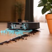 Conga Q300. Robot aspirateur et laveur de sols avec serpillères rotatives réglables. La serpillère droite s'étend sur 55 mm. Aspiration de 25 000 Pa et détection d'obstacles avancée. Nettoyage automatique de la base à l'eau chaude et au détergent, suivi d'un séchage à l'air chaud. Couverture à 100 % des coins. Brosse anti-emmêlement sans poils. Autonomie de 280 minutes.