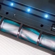 Der Conga Rockstar 5000 Matratzenstaubsauger mit 350 W Leistung, 10.000 Pa Saugkraft und UV-C-Licht sorgt für eine gründliche und hygienische Reinigung. Das Zweitanksystem gewährleistet eine gleichbleibende Reinigungsleistung. 4 Meter Aktionsradius.