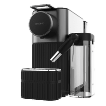 Power Caps 20 Latte Black Cafetera de cápsulas compatible con Nespresso®. Bomba de 20 bares y sistema de leche integrado. Prepara Espresso, Cappuccino, Latte y espuma de leche con un solo toque.