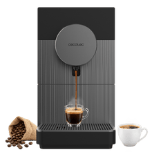 Macchina da caffè superautomatica Cremmaet Cube Stretta Grey con macinacaffè integrato. 19 bar. 1300W. Icone a LED.