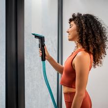 Conga 7000 Carpet&Spot Clean Steam XXL X-Treme Limpiatapicerías Conga 7000 Carpet&Spot Clean Steam XXL. 1700 W de potencia. Uso de vapor para desincrustar mejor la suciedad. Depósito de agua limpia de 1600 ml y de agua sucia de 950 ml. Radio de acción de 7 metros.