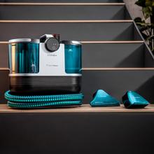 Conga 7000 Carpet&Spot Clean Steam XXL X-Treme Limpiatapicerías Conga 7000 Carpet&Spot Clean Steam XXL. 1700 W de potencia. Uso de vapor para desincrustar mejor la suciedad. Depósito de agua limpia de 1600 ml y de agua sucia de 950 ml. Radio de acción de 7 metros.