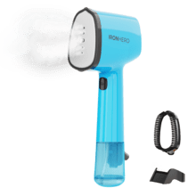 IronHero V-1500 Essential Ocean Plancha vertical con suela cerámica y 1500 W de potencia. Ligera y atractiva para poder llevarla contigo de viaje. Calentamiento rápido: Lista en 30 segundos. Incluye accesorio de cepillo de silicona para atrapar pelusas e hilos.