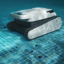 Conga Pooldroid 5000 TotalClean Pearl Ultra Robot limpiapiscinas para fondos, paredes y línea de flotación Apto para superficies de hasta 100 m2 y pendiente máxima de 90º. ScubaDriving Tech, limpieza ordenada. 120 minutos de autonomía. Filtro de alta eficiencia de 180 μm. Capacidad de 4 L.