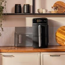 Cecofry DuoLevel 10000 Freidora de aire de 10L con cubetas superpuestas de 5L, 2400 W de potencia, control táctil, y 6 programas preconfigurados para una cocción rápida y saludable.