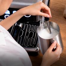 Máquina de café barista Power Espresso 20 Barista com moedor integrado, bico de vapor, sistema de pré-infusão e termobloco duplo.