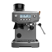 Máquina de café barista Power Espresso 20 Barista com moedor integrado, bico de vapor, sistema de pré-infusão e termobloco duplo.