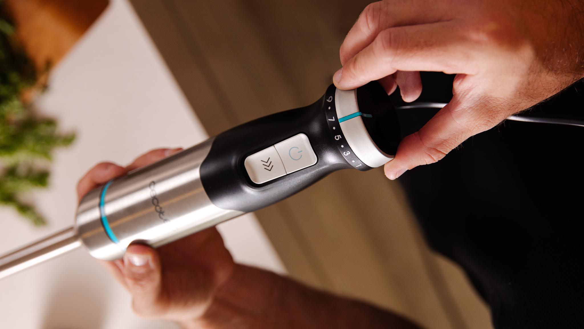 Velocidad ajustable.