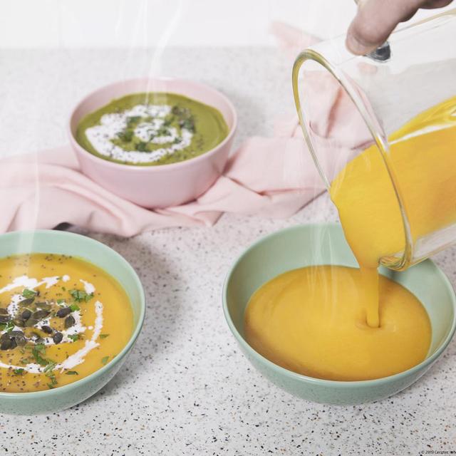 Power Black Titanium 2500MAX Spatula Batidora americana de vaso de 2500W de maxima potencia, con 6 hojas con recubrimiento de titanio negro y jarra termorresistente de 1,8 litros.