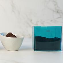 SteelMill 2000 Adjust max Moulin à café électrique et en acier inoxydable avec 150 W de puissance, 17 niveaux de mouture et capacité pour remplir 12 tasses de café.