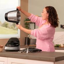 Mambo Touch Habana Pro Robot de cuisine avec Wi-Fi, 37 fonctions, TFT, APP pour la cuisson guidée et manuelle, système d’auto-nettoyage, accessoires OneClick, balance intégrée, bol en acier inoxydable et bol anti-adhésif Habana.