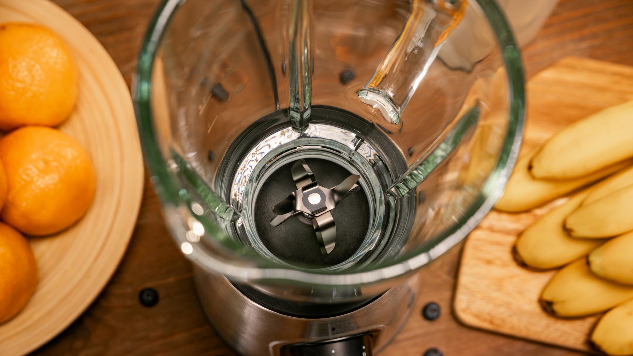 Cuchilla de 8 hojas de titanio negro