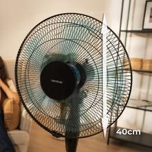 EnergySilence 515 WindLite Pro Black Cool Ventilador de pie de 16” con 56 W y 3 velocidades, oscilación, altura ajustable, 5 aspas y máxima seguridad.