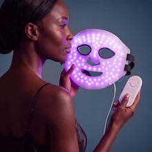 FaceCare LÜM Champagne Mascara LED facial con 9 colores y funcionalidades, infrarrojos, 360 puntos de luz y silicona médica