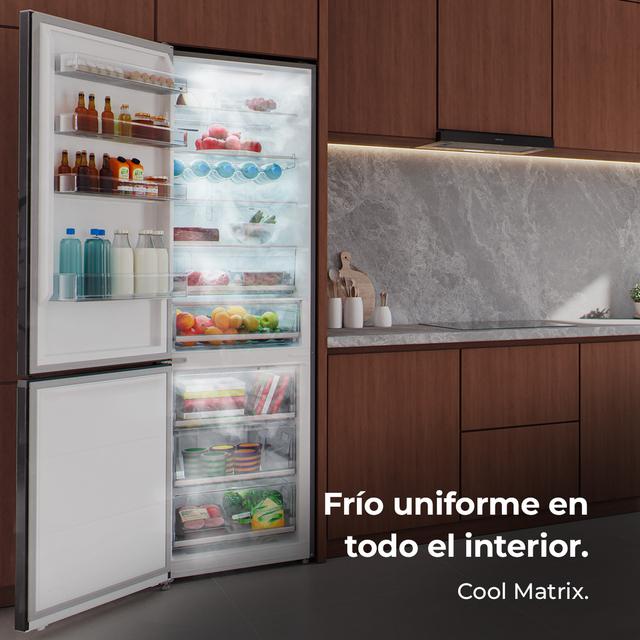 Bolero CoolMarket Combi 456 Black Glass E Frigorífico Combi Cristal Negro, MAX INSIDE con VIP tech, Cool Matrix, Cajón Variable 6 temperaturas con control de humedad, Total No Frost, Compresor Inverter Plus, Multi AirFlow, 456 L, 201x59,5cm Funciones Fast Cooling y Fast Freezing, Modo Smart, Green HUB XL, Display Exterior, Puertas Reversibles, Botellero, Bandejas Cristal y Clase E