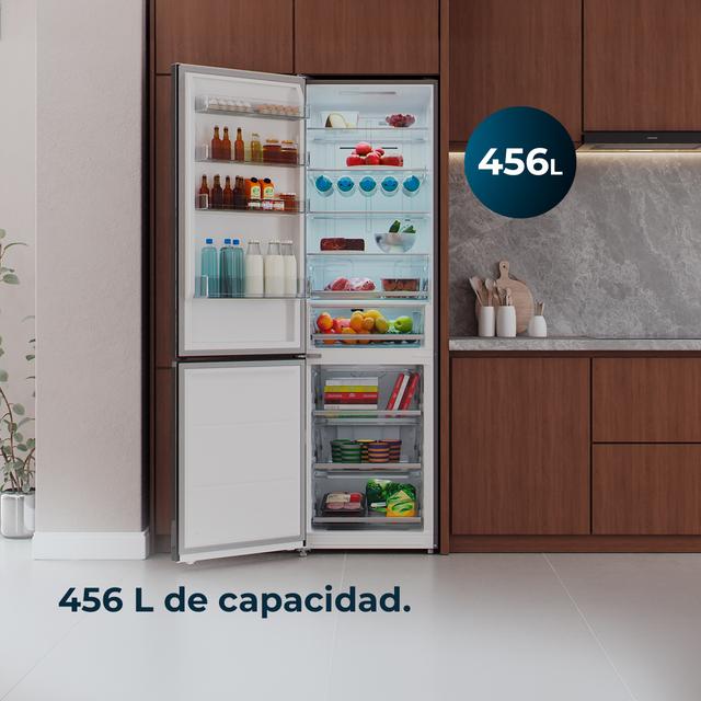 Bolero CoolMarket Combi 456 Black Glass E Frigorífico Combi Cristal Negro, MAX INSIDE con VIP tech, Cool Matrix, Cajón Variable 6 temperaturas con control de humedad, Total No Frost, Compresor Inverter Plus, Multi AirFlow, 456 L, 201x59,5cm Funciones Fast Cooling y Fast Freezing, Modo Smart, Green HUB XL, Display Exterior, Puertas Reversibles, Botellero, Bandejas Cristal y Clase E