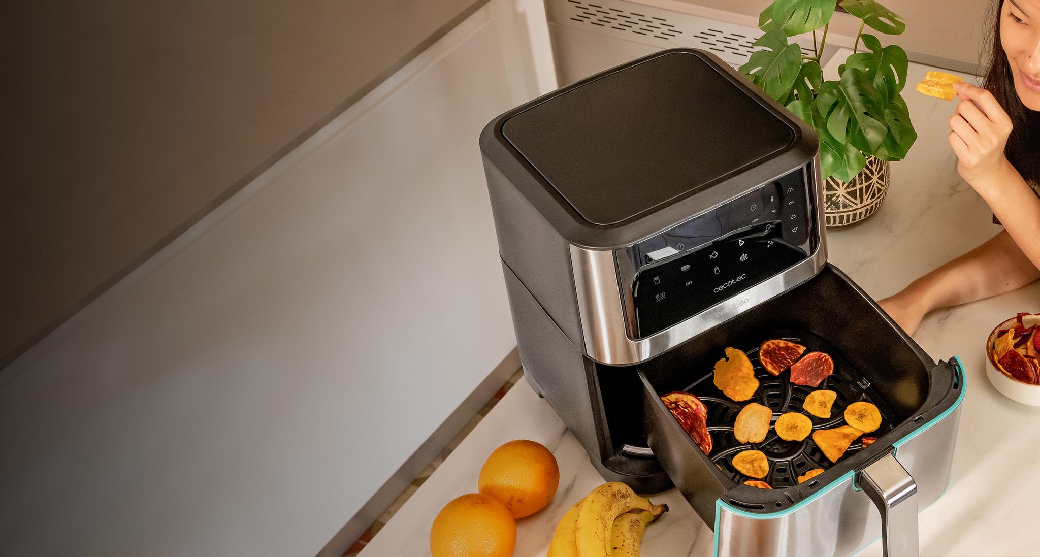 b6 04984 cecofry supreme 8000 desk 220231018125528 - Friteuza cu aer cald fara ulei Cecotec Cecofry Supreme 8000, Air Fryer, 1800W, 8L, Control tactil, 10 Programe Presetate - Solgarden
