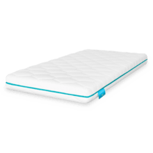 Matelas pour berceau Flow BabyDream Soft de 12 cm de haut, rembourré de mousse 25 kg/m3, déhoussable avec fermeture éclair lavable et certification Oeko-Tex®. Fabriqué en Espagne.