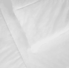 Flow ComfortCloud 3000 Soft Relleno nórdico hipoalergénico con fibra hueca siliconada. Máxima transpirabilidad. Tratamiento antibacteriano y antiácaros. Lavado fácil hasta 30 grados. Fabricado en España con certificado Oekotex.