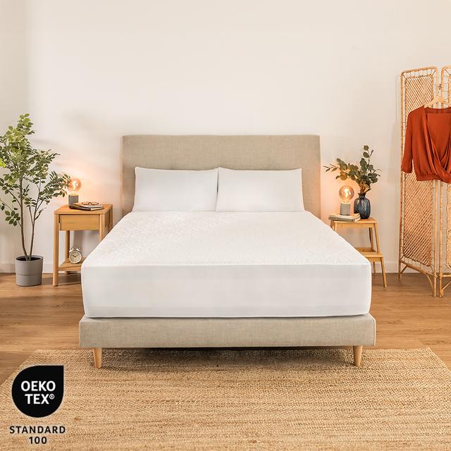 Flow ProtectMattress 1000 CloudSense (180) 130 g/m2 gepolsterter Matratzenschoner. Atmungsaktiv und 100 % wasserdicht. Einfache Wäsche bis 60 Grad. Anpassbar an Matratzen bis 30 cm Höhe. Hergestellt in Spanien mit Ökotex-Zertifikat.